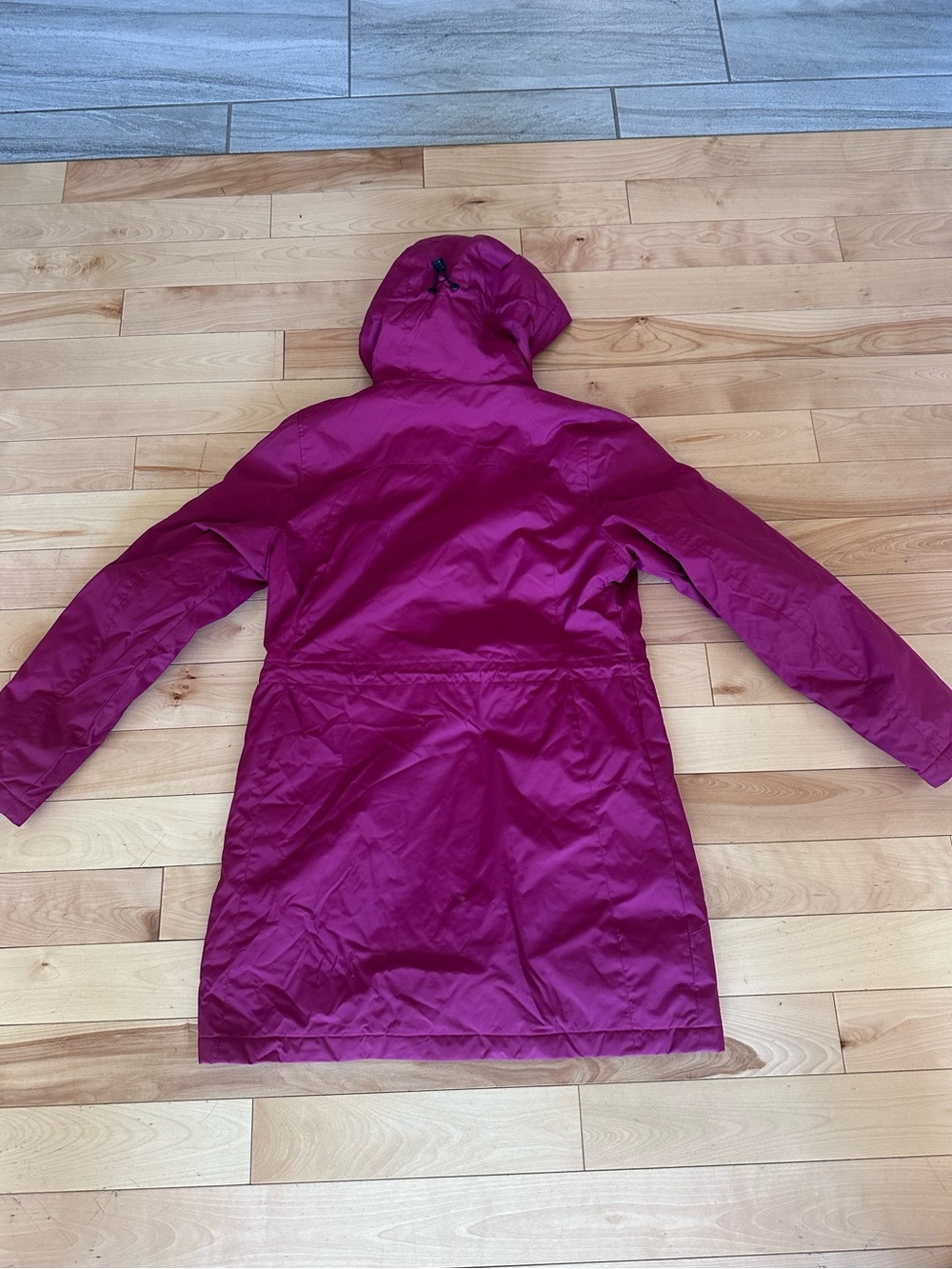 L.L. Bean Raspberry Hooded Winter Jacket - Picture 2 of 4